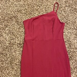 Lulus maxi dress with slit. Size M